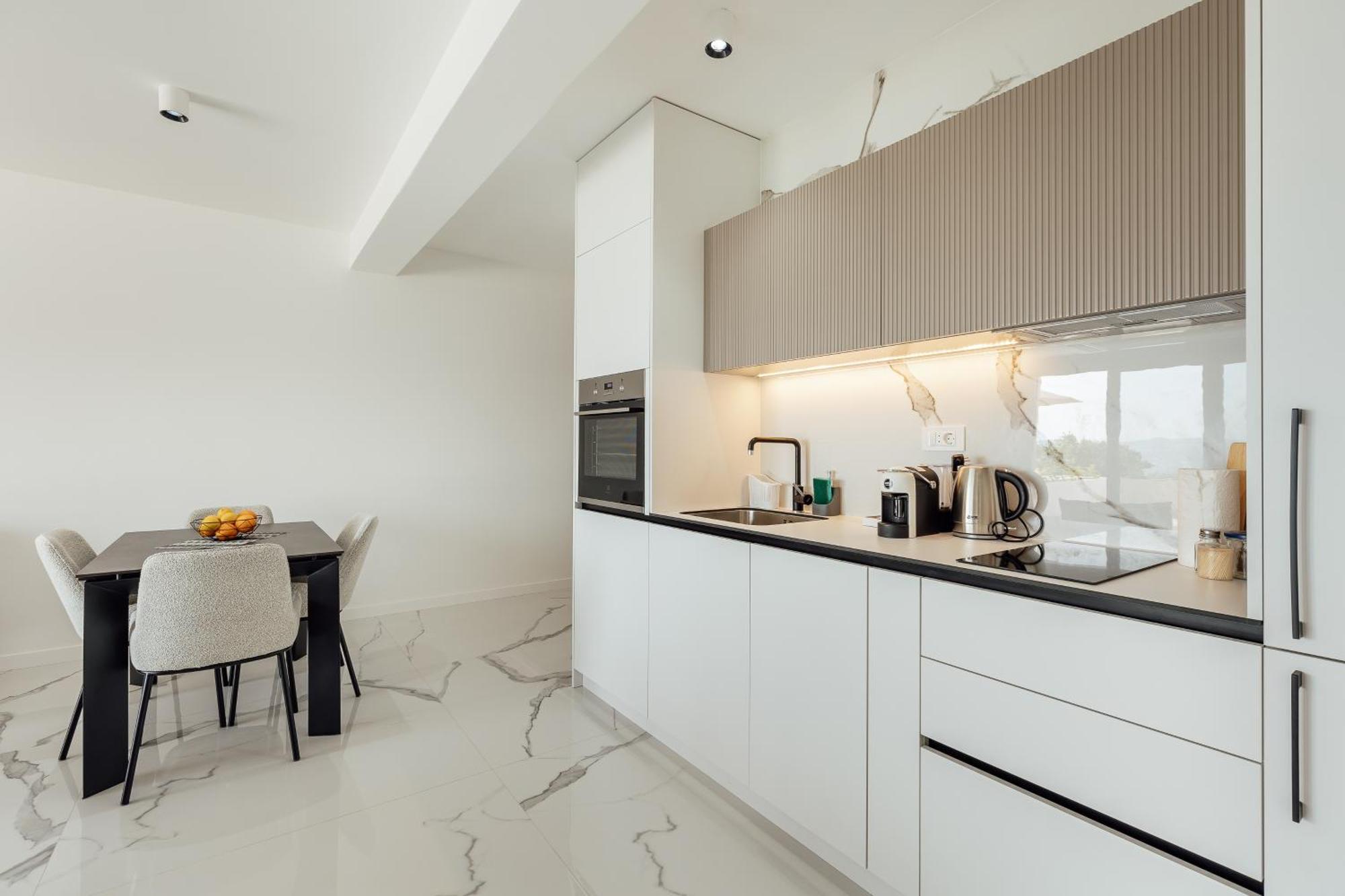 Savina Beachfront Oasis Herceg Novi Eksteriør billede