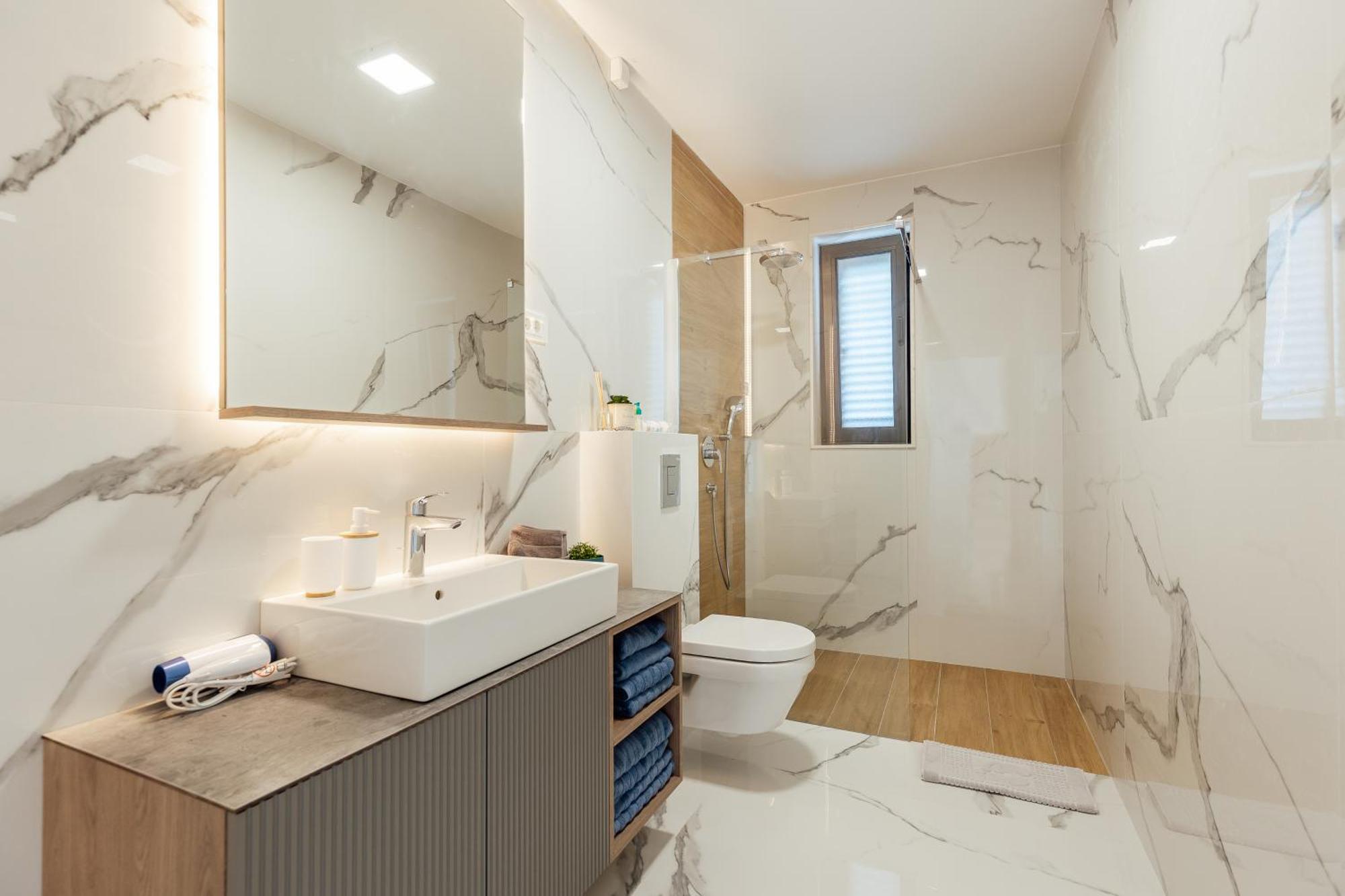 Savina Beachfront Oasis Herceg Novi Eksteriør billede