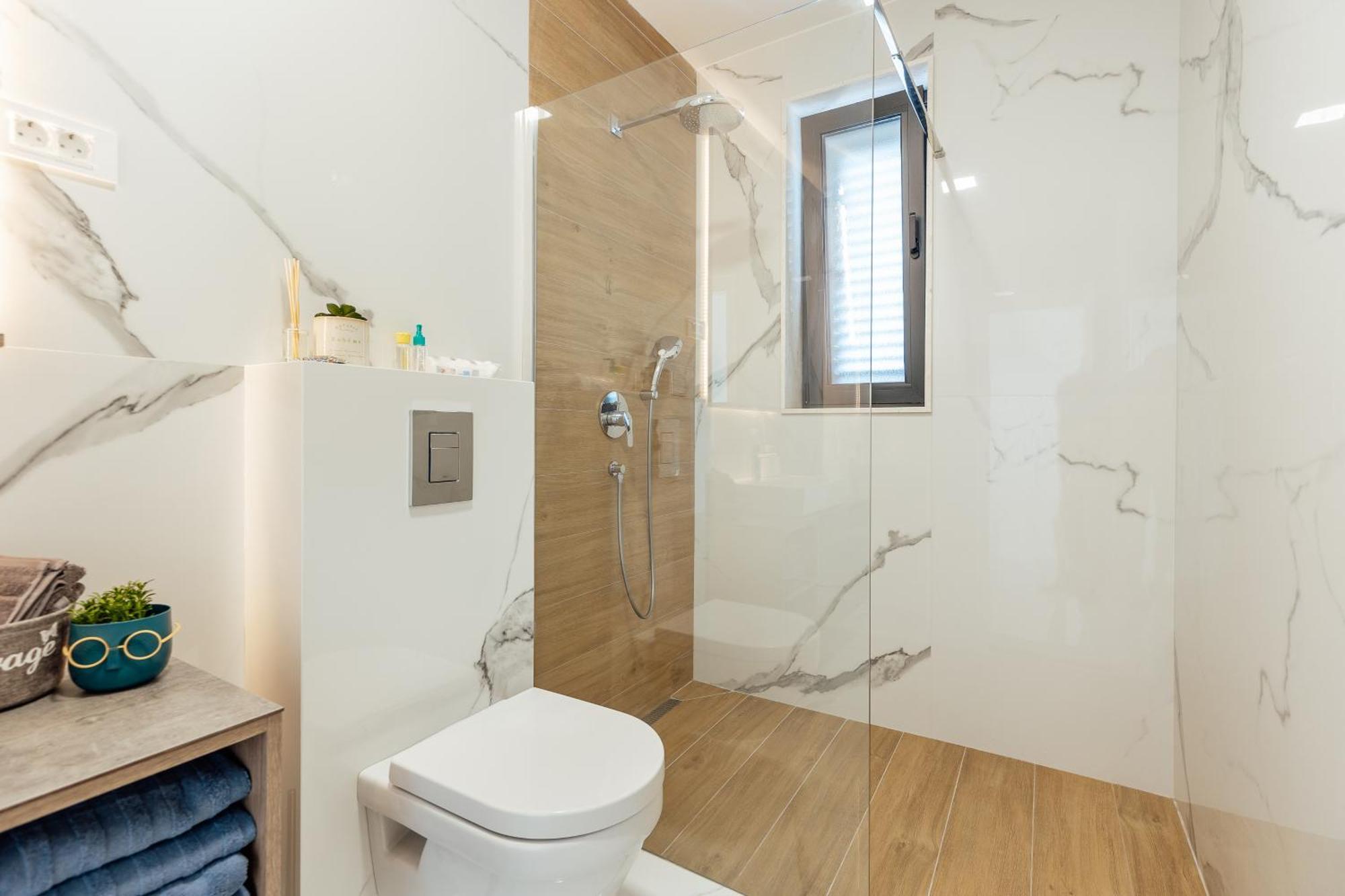 Savina Beachfront Oasis Herceg Novi Eksteriør billede