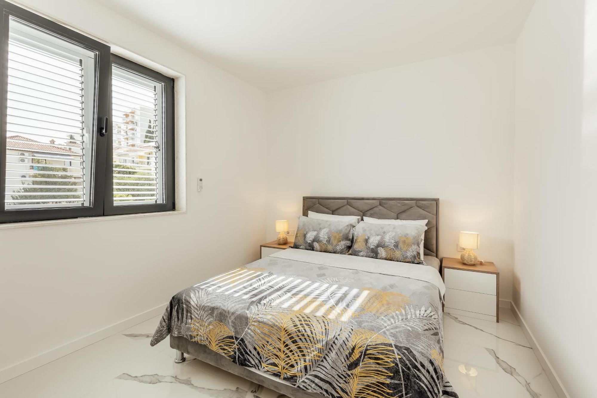 Savina Beachfront Oasis Herceg Novi Eksteriør billede