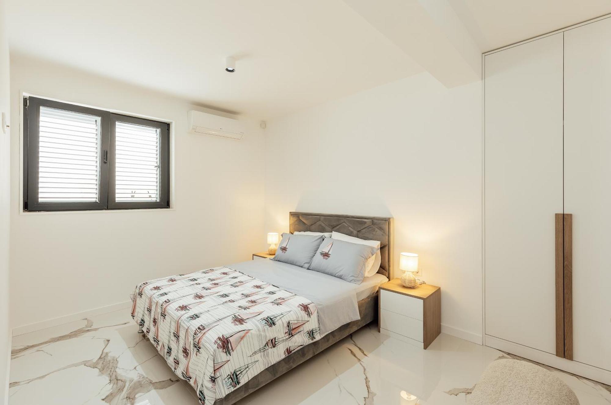 Savina Beachfront Oasis Herceg Novi Eksteriør billede